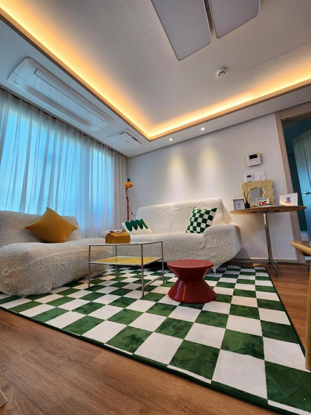 Mid-century Staycation In Apartment